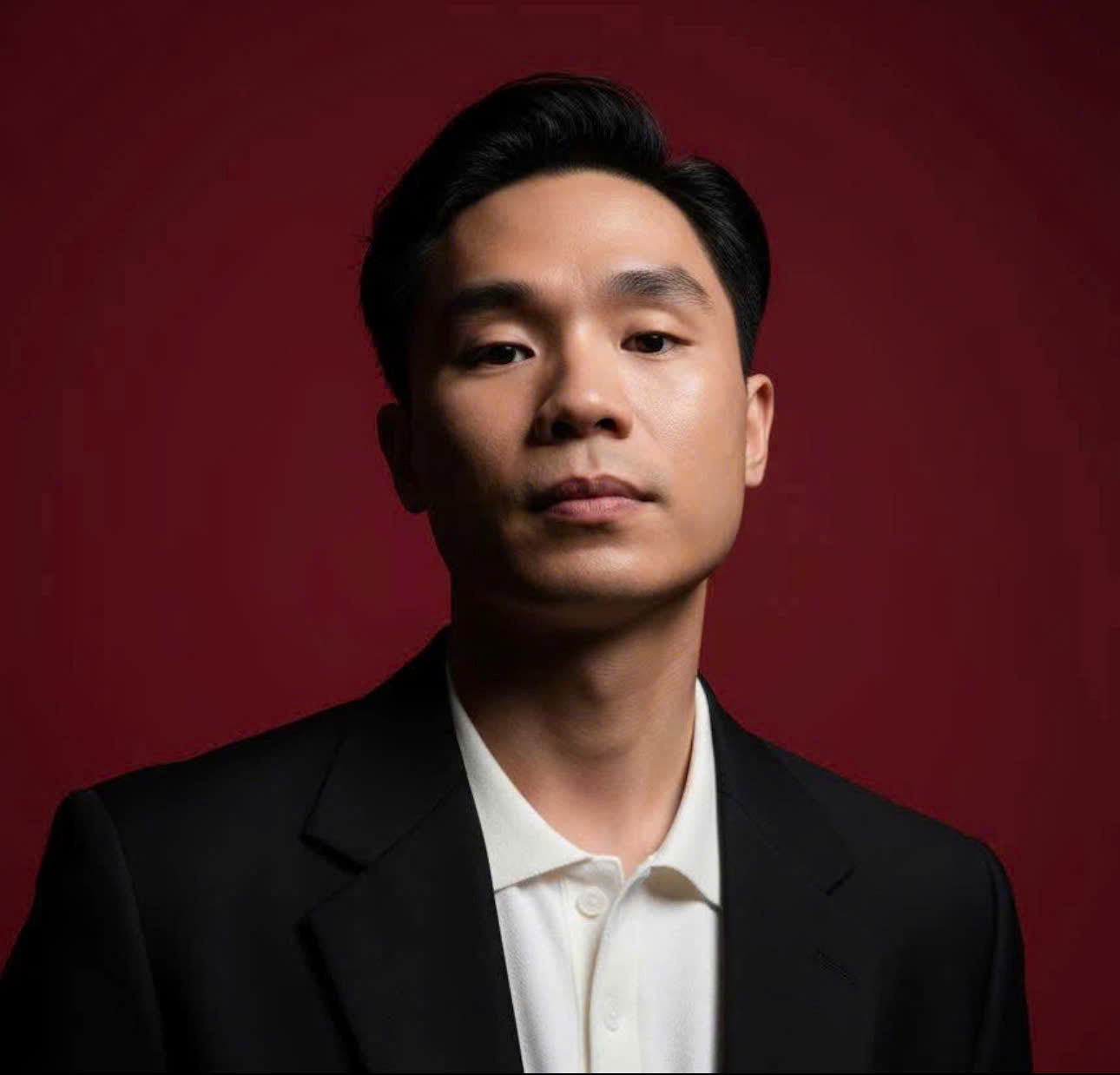 Trần Minh Thuận — Giáo viên Tiếng Anh